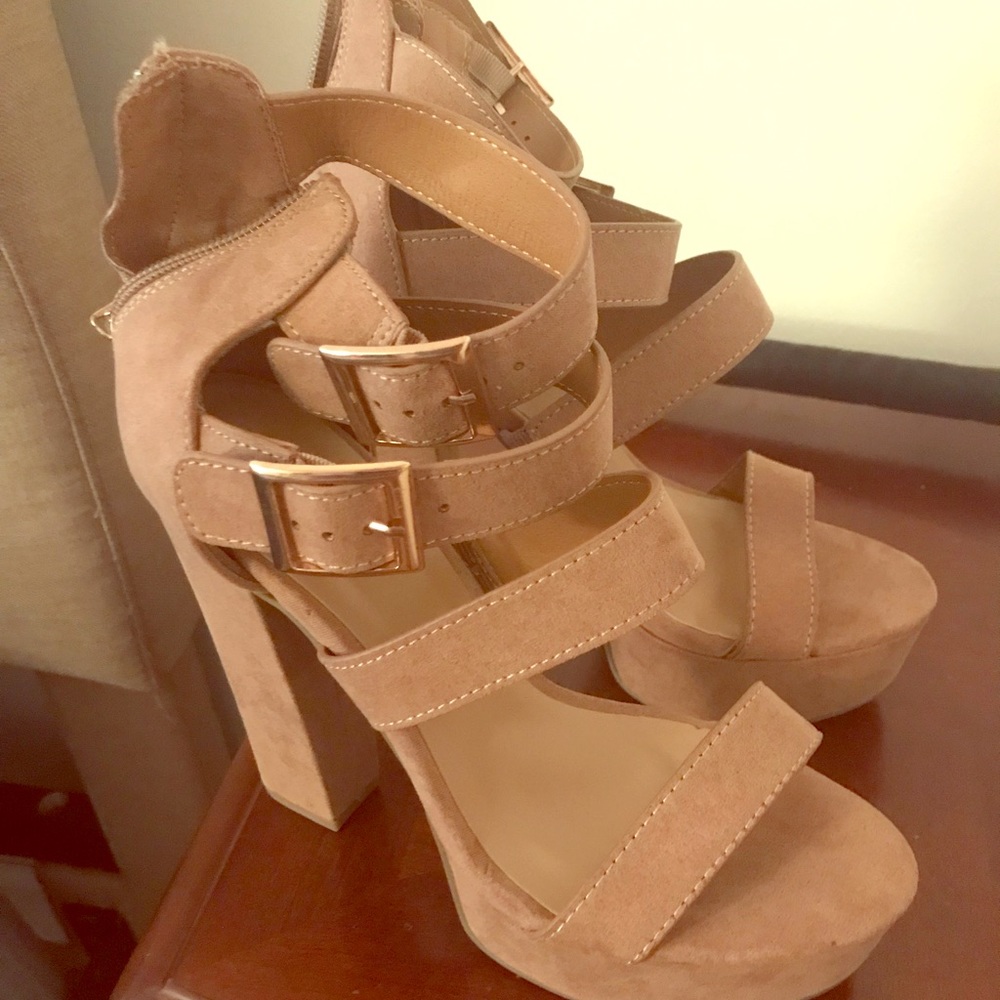 Tan platform sandal